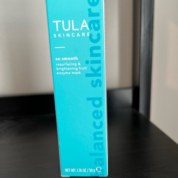 Tula So Smooth Resurfacing & Brightening Fruit Enzyme Mask - Picture 2 of 4